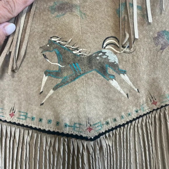 Hand painted fringe vest - Picture 7 of 7